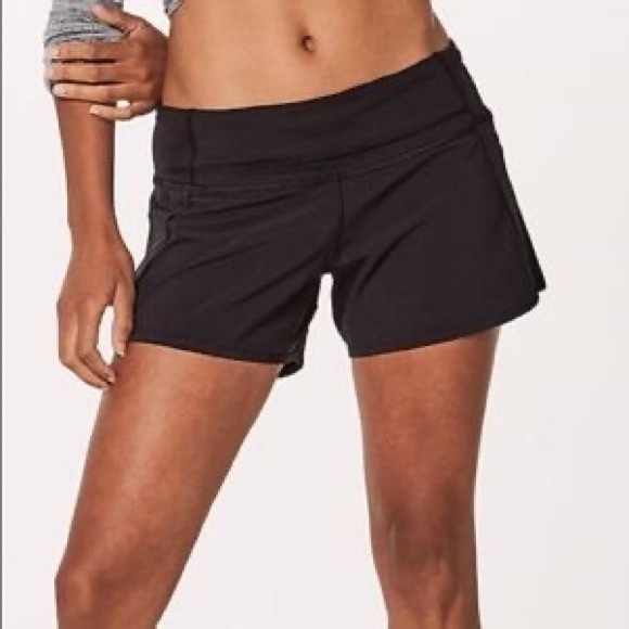 Lululemon Runtimes shorts - Picture 2 of 6